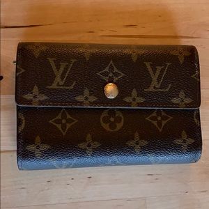 Louis Vuitton Alexandra Monogram wallet